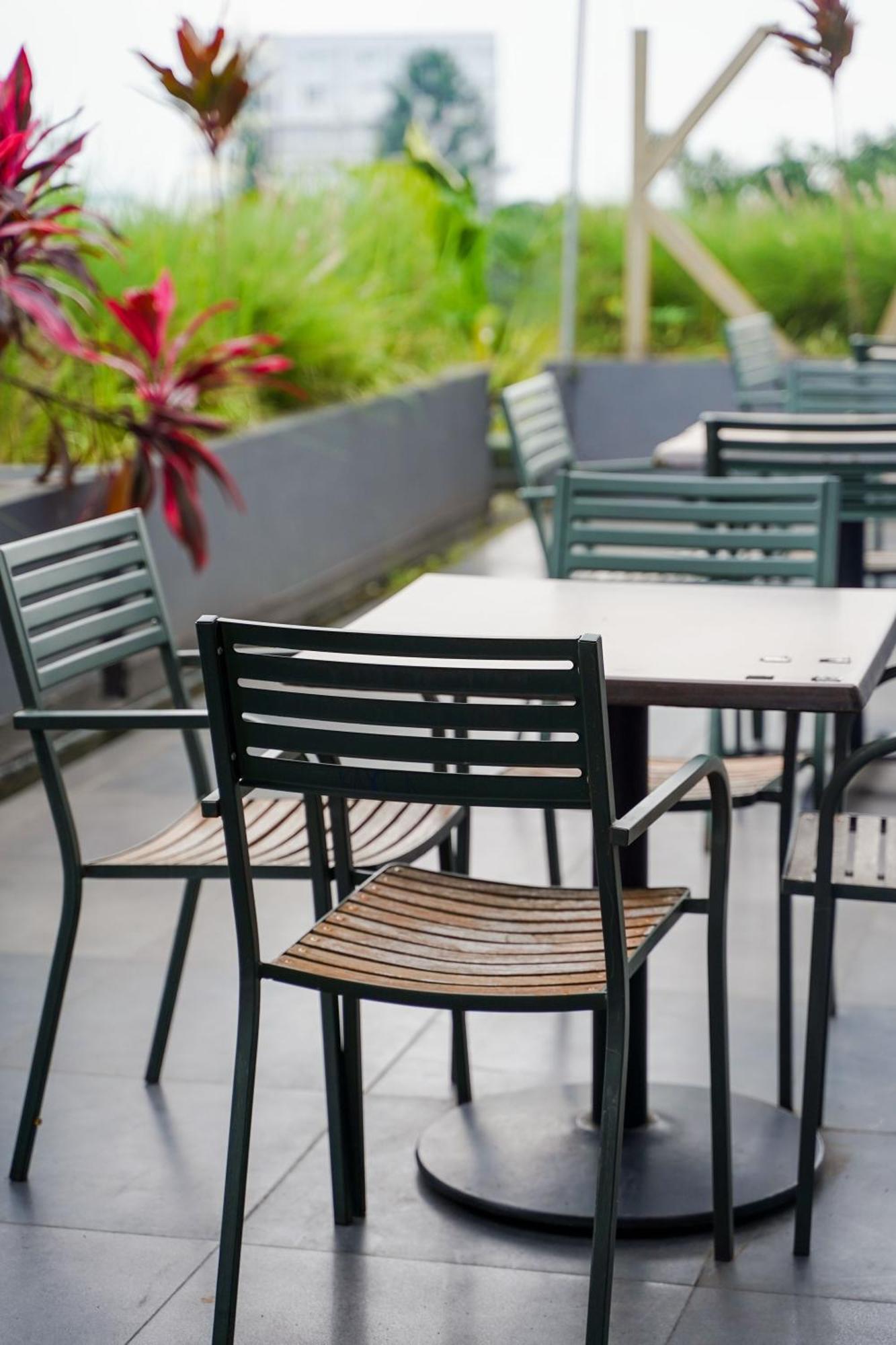 Kalya Hotel Bandung Dago Exterior foto