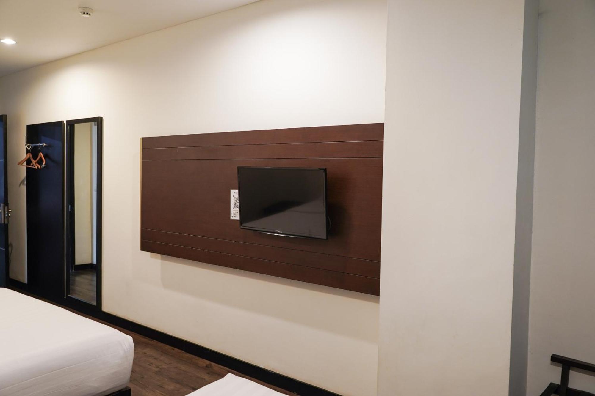 Kalya Hotel Bandung Dago Exterior foto